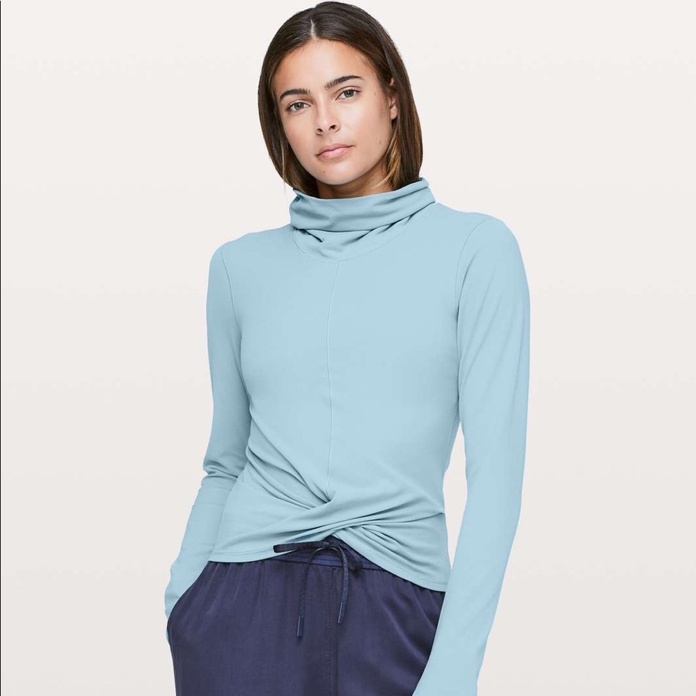 Lululemon Melodic Movement Cascade Blue Sz 6 NWOT